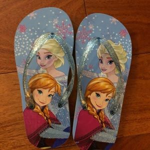 13/1 flip flops brand new